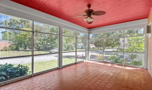 Photo #18 of 401 College Avenue, Blackstone, VA 0.4 acres