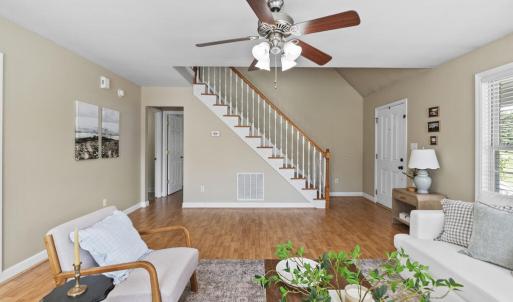 Photo #4 of 304 Dana Drive, Farmville, VA 0.5 acres