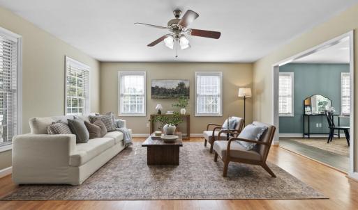 Photo #7 of 304 Dana Drive, Farmville, VA 0.5 acres