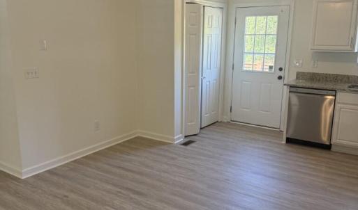 Photo #5 of 634 Phoebe Pond Rd, Appomattox, VA 4.4 acres