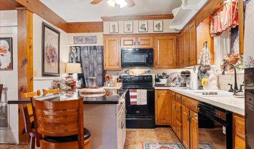 Photo #28 of 1670 Church Street, Appomattox, VA 2.5 acres