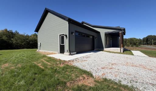 Photo #7 of 3683 Spring Mill Road, Concord, VA 2.1 acres