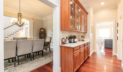 Butlers Pantry/Bar