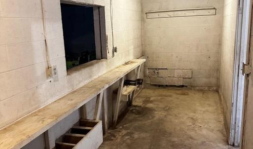 1 of 2 garage workrooms