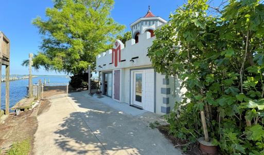 Photo #11 of 3481 MAIN ST, CHINCOTEAGUE, VA 0.2 acres