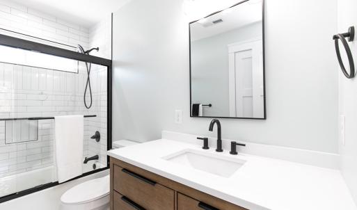 Full Bath 1