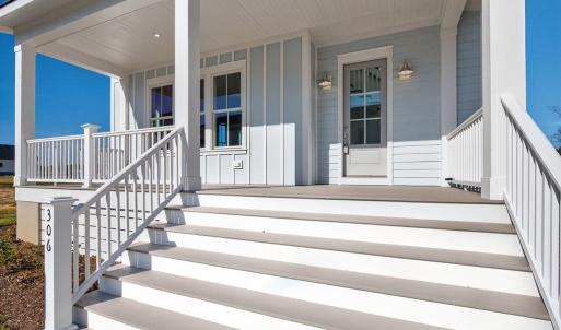 Photo #2 of 306 BAYSIDE AVENUE, CAPE CHARLES, VA 0.1 acres