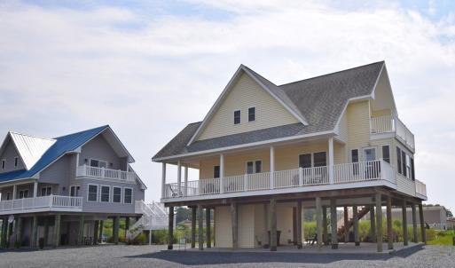 Photo #2 of 2522 MAIN ST, CHINCOTEAGUE, VA 0.2 acres