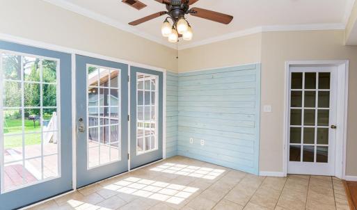 Breakfast Room