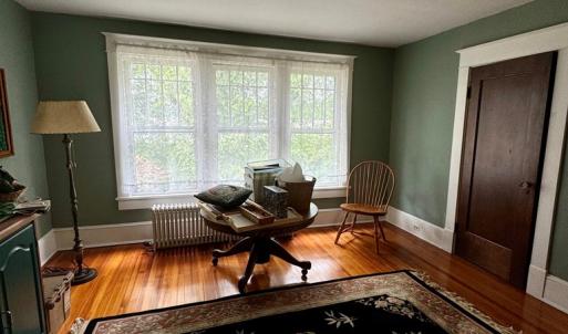 Bedroom 2 in front house