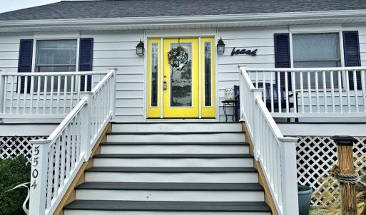 Photo #6 of 5504 AMRIEN DR, CHINCOTEAGUE, VA 0.3 acres