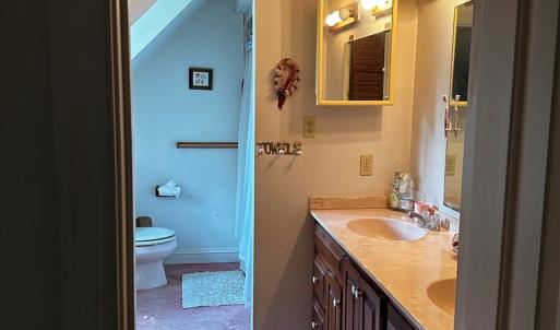 2nd Floor Bedroom bathroom