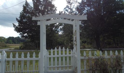 Photo #3 of 22044 SOUTHSIDE RD, ONANCOCK, VA 0.7 acres