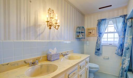 Photo #38 of 5557 MAIN ST, CHINCOTEAGUE, VA 5.6 acres