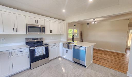 Photo #8 of 5065 COBBS STATION RD, CAPE CHARLES, VA 0.8 acres