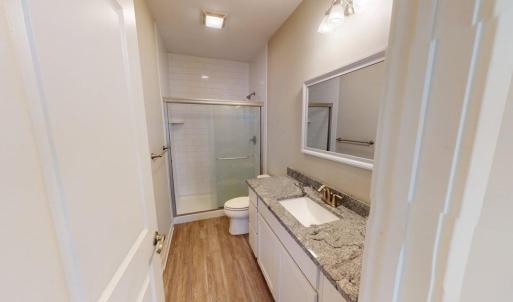 Main bedroom bath