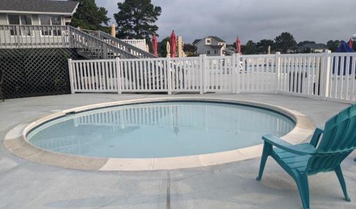 Kiddie pool at Towne Center