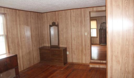 2nd floor bedroom