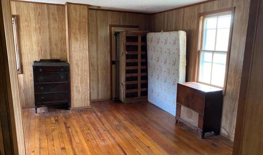 2nd floor bedroom
