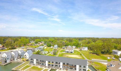 Photo #11 of 7622 EAST SIDE RD, CHINCOTEAGUE, VA