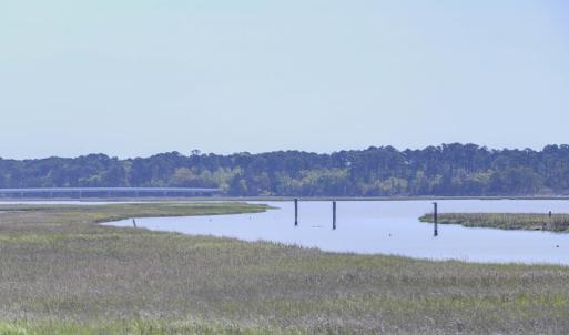 Photo #7 of 7622 EAST SIDE RD, CHINCOTEAGUE, VA