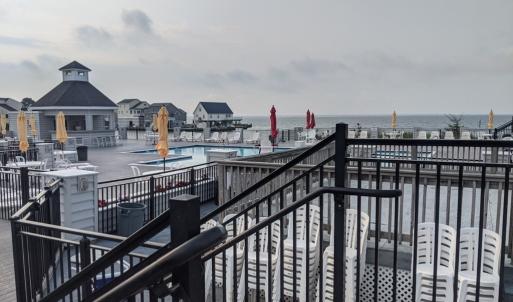 Outdoor pool 2, at club house
