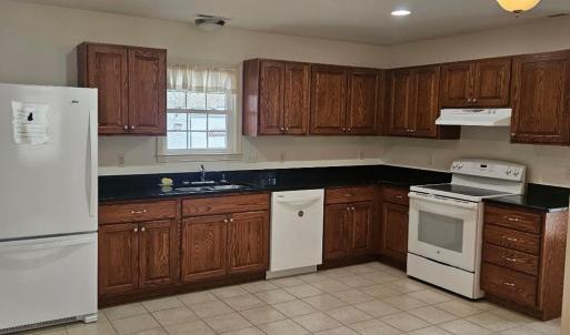 Photo #9 of 25526 CAROLINE AVE, ONLEY, VA 0.2 acres