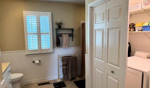 1st Level Bath& laundry