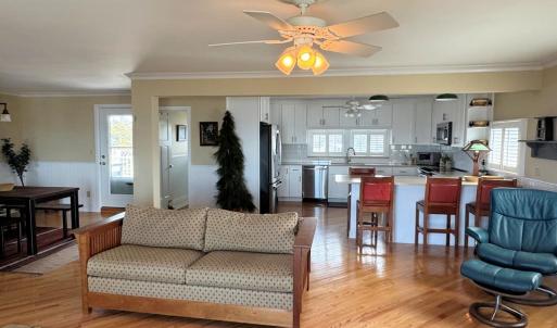 Living area 2nd level