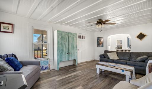 Photo #8 of 6348 CHURCH ST, CHINCOTEAGUE, VA 16.0 acres