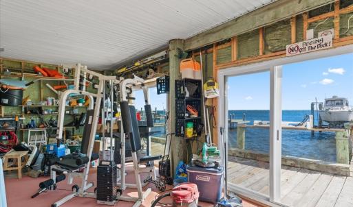 Weight Equipment conveys.