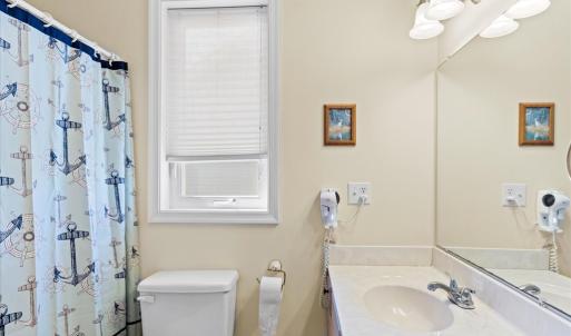 Full Bath with Tub/Shower Combo.