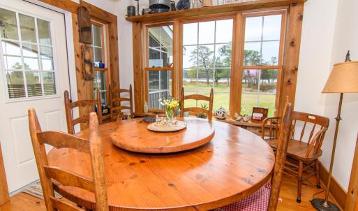 Breakfast Room