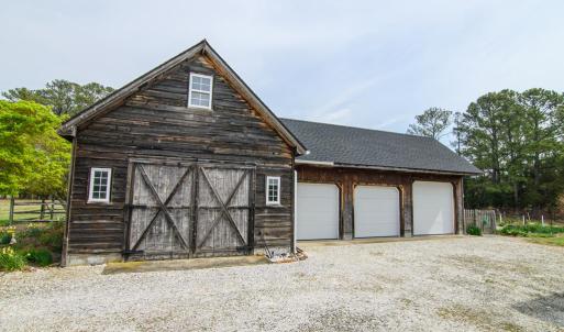 Barn