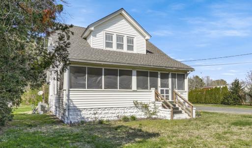 Photo #4 of 32533 CHINCOTEAGUE RD, WATTSVILLE, VA 37.0 acres