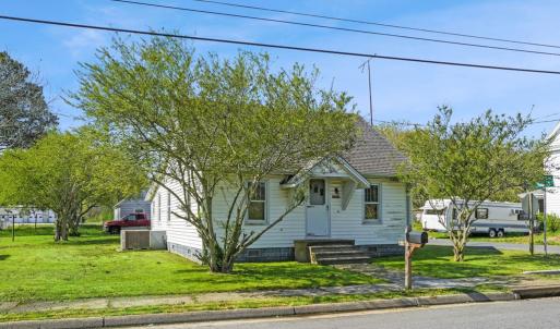 Photo #3 of 30600 DEPOT ST, NEW CHURCH, VA 0.5 acres