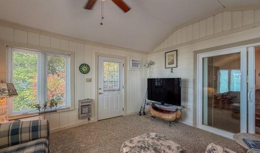 Sunroom/Bonus Room