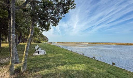 Community picnic area