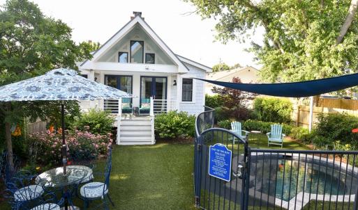 Guest Cottage