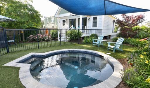 Plunge Pool