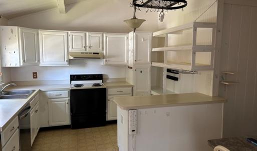 Photo #4 of 3560 CAPTAINS CORRIDOR, GREENBACKVILLE, VA 0.3 acres