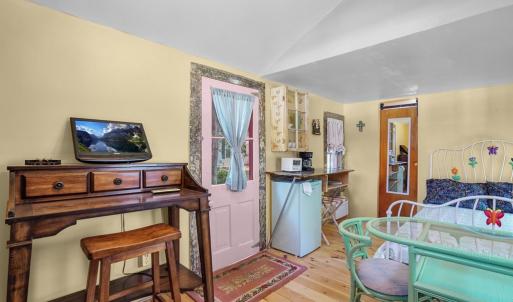 Photo #39 of 28099 HARBORTON RD, HARBORTON, VA 1.4 acres
