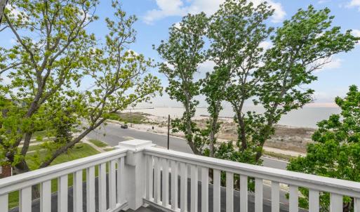 Photo #15 of 306 BAY AVE, CAPE CHARLES, VA 0.5 acres