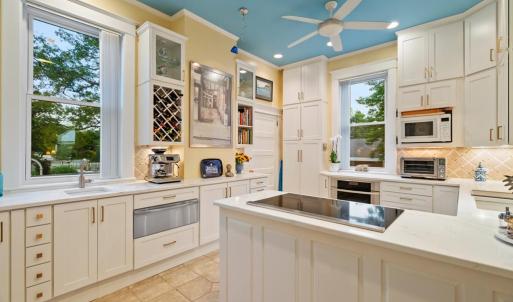 Photo #47 of 306 BAY AVE, CAPE CHARLES, VA 0.5 acres