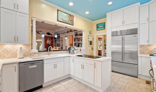Photo #50 of 306 BAY AVE, CAPE CHARLES, VA 0.5 acres