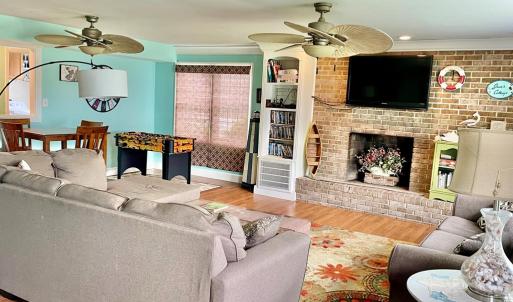 Photo #6 of 3250 COLONA ST, CHINCOTEAGUE, VA 0.7 acres