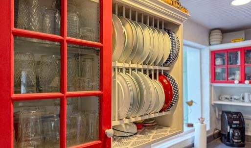 Kitchen cabinets