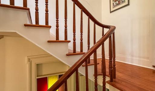 Let's go UPSTAIRS