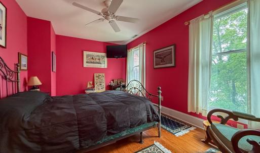 Upstairs Bedroom 4