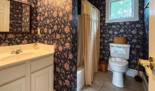 Upstairs Bathroom 3